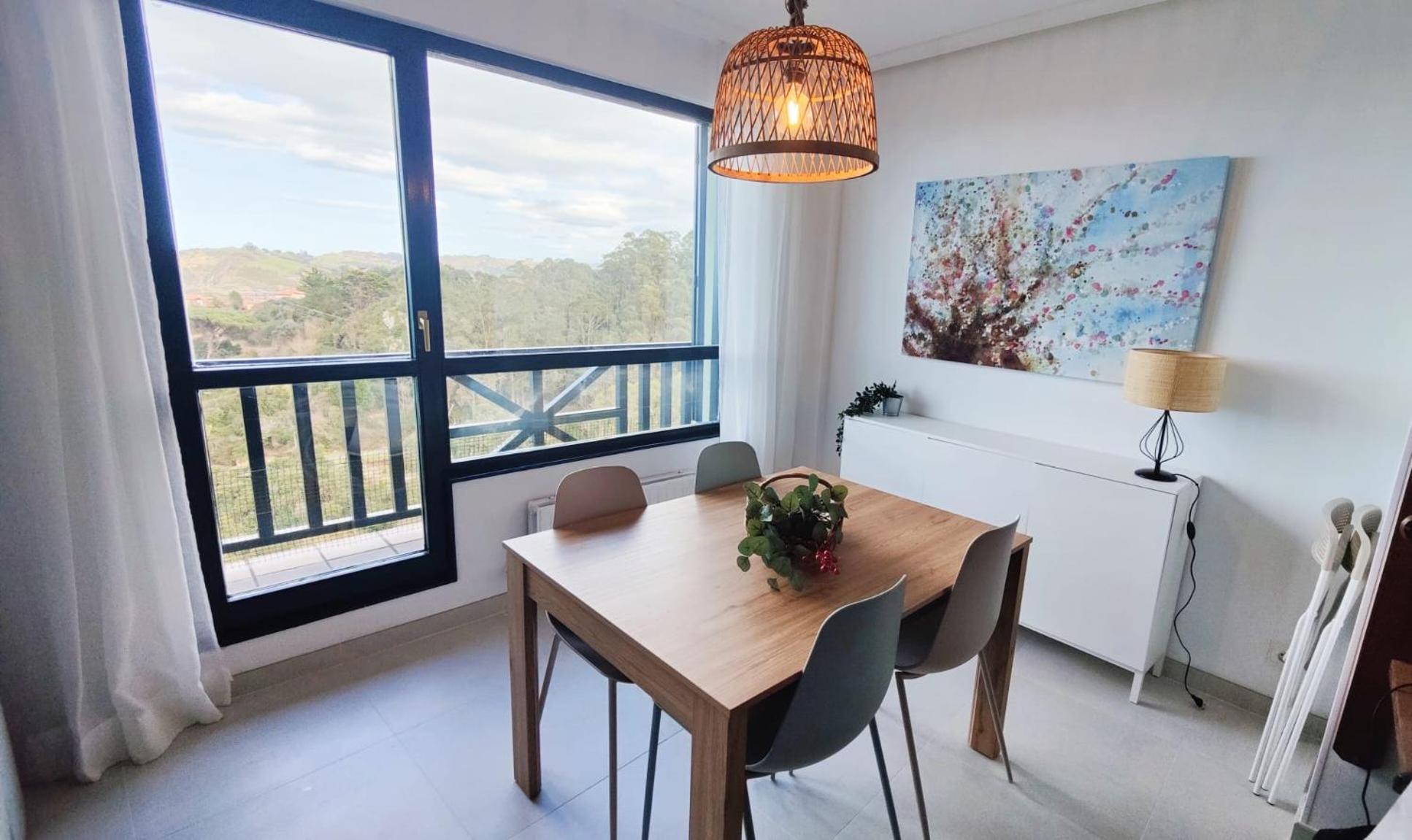 Bonito Duplex Con Vistas Al Mar Leilighet Comillas Eksteriør bilde