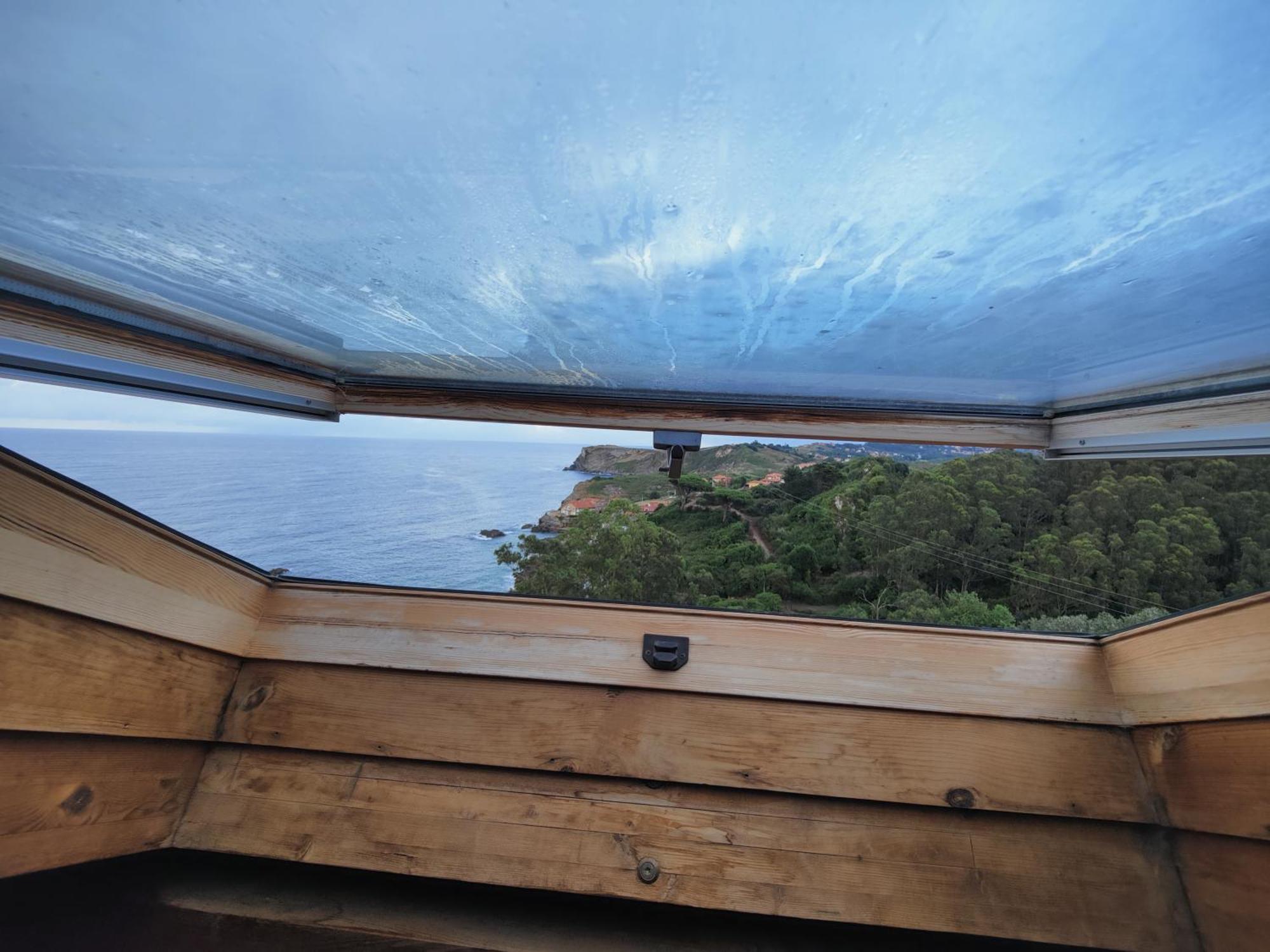 Bonito Duplex Con Vistas Al Mar Leilighet Comillas Eksteriør bilde